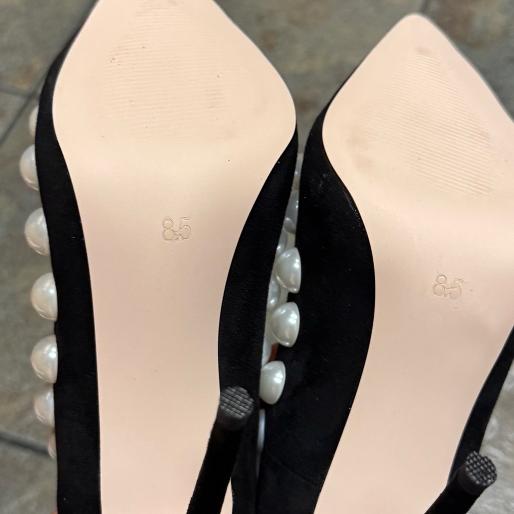Black Pearl-Embellished Women's Heels US9 - Picture 5 of 6